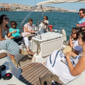 Lisbon-Sailboat-tour-on-Tagus-River1